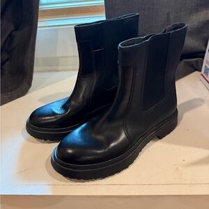 CAMPER Chelsea boots